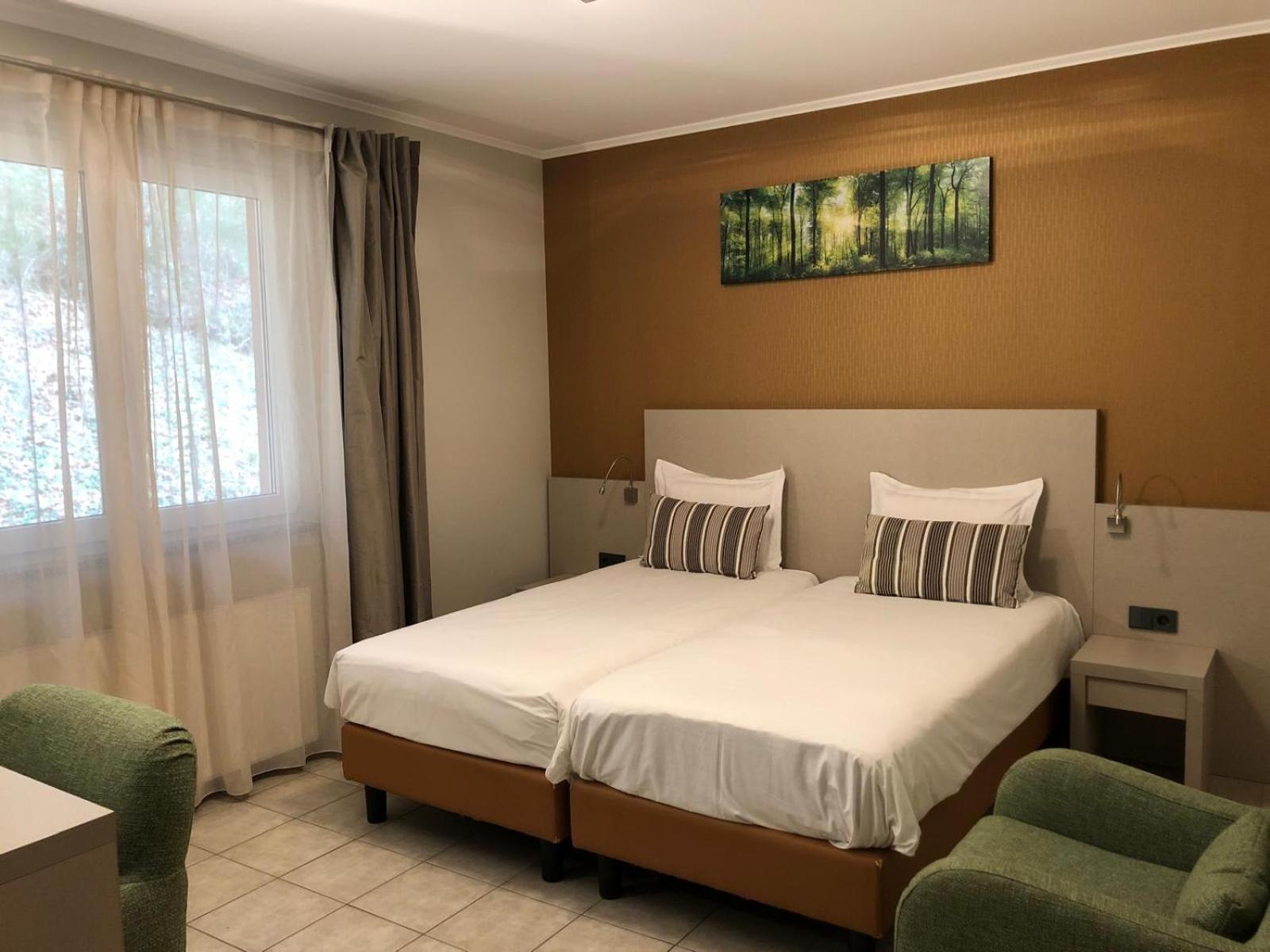Appart-Hotel Gwendy Bour Eksteriør bilde