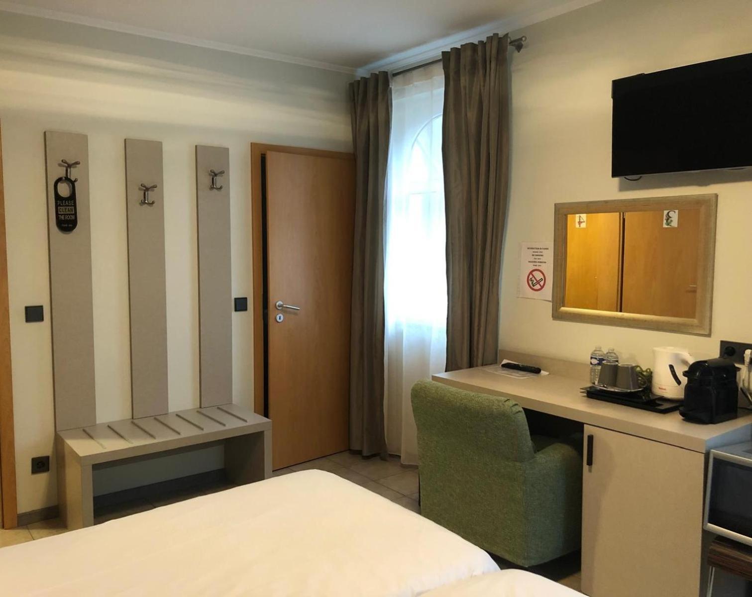Appart-Hotel Gwendy Bour Eksteriør bilde