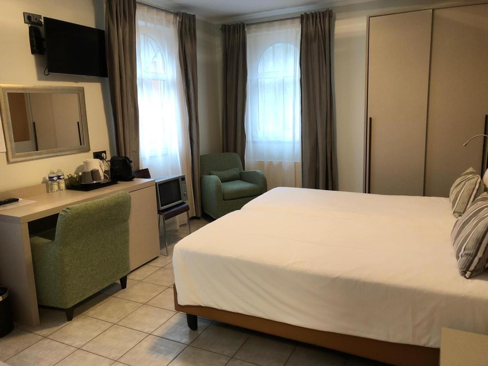 Appart-Hotel Gwendy Bour Eksteriør bilde